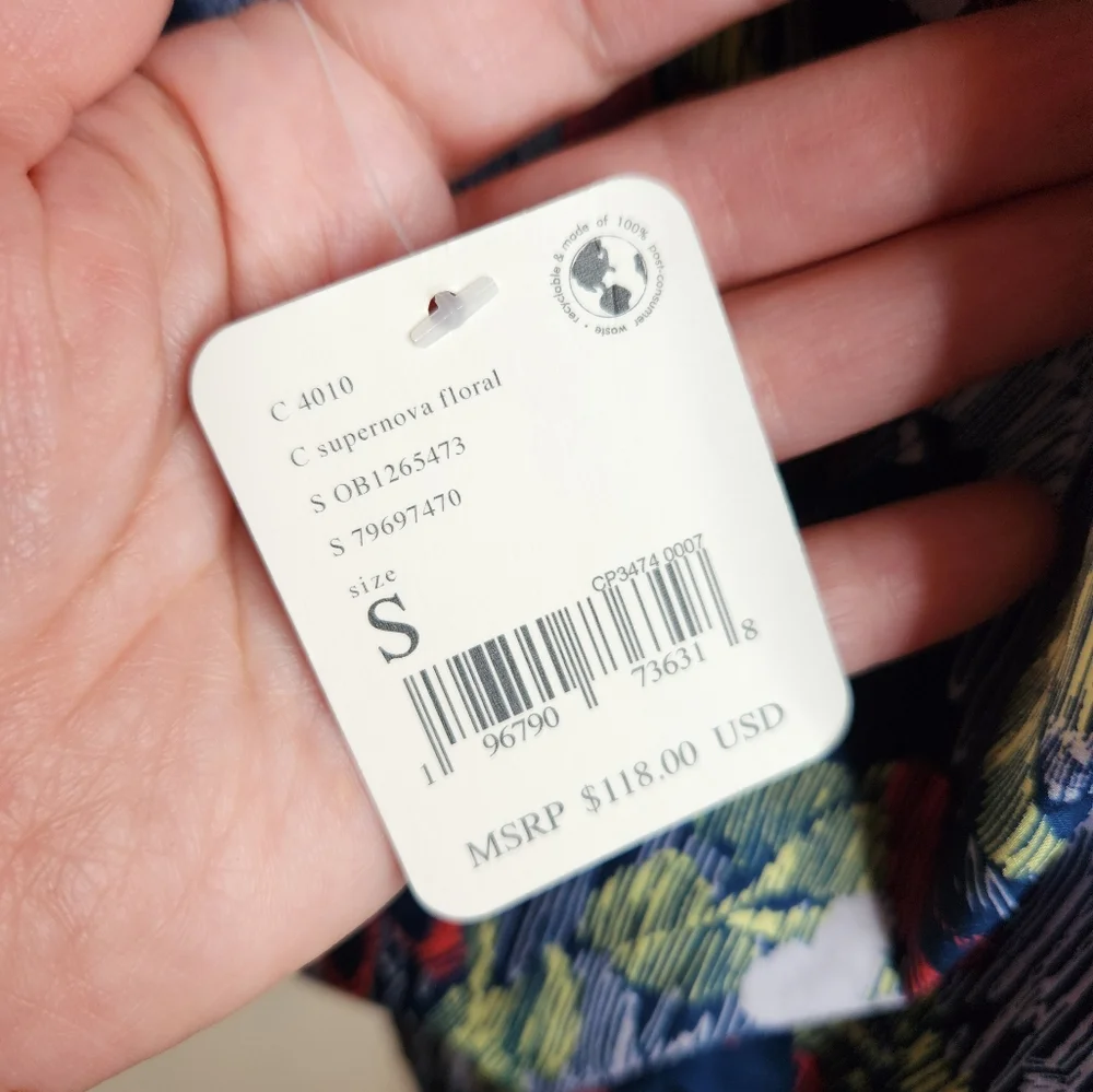 NEW Free People Movement Off The Grid Vest in Supernova Floral - Picture 7 of 13